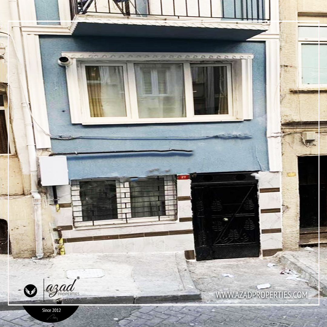 Tarlabaşı Building near to Taksim Square - APH 34124