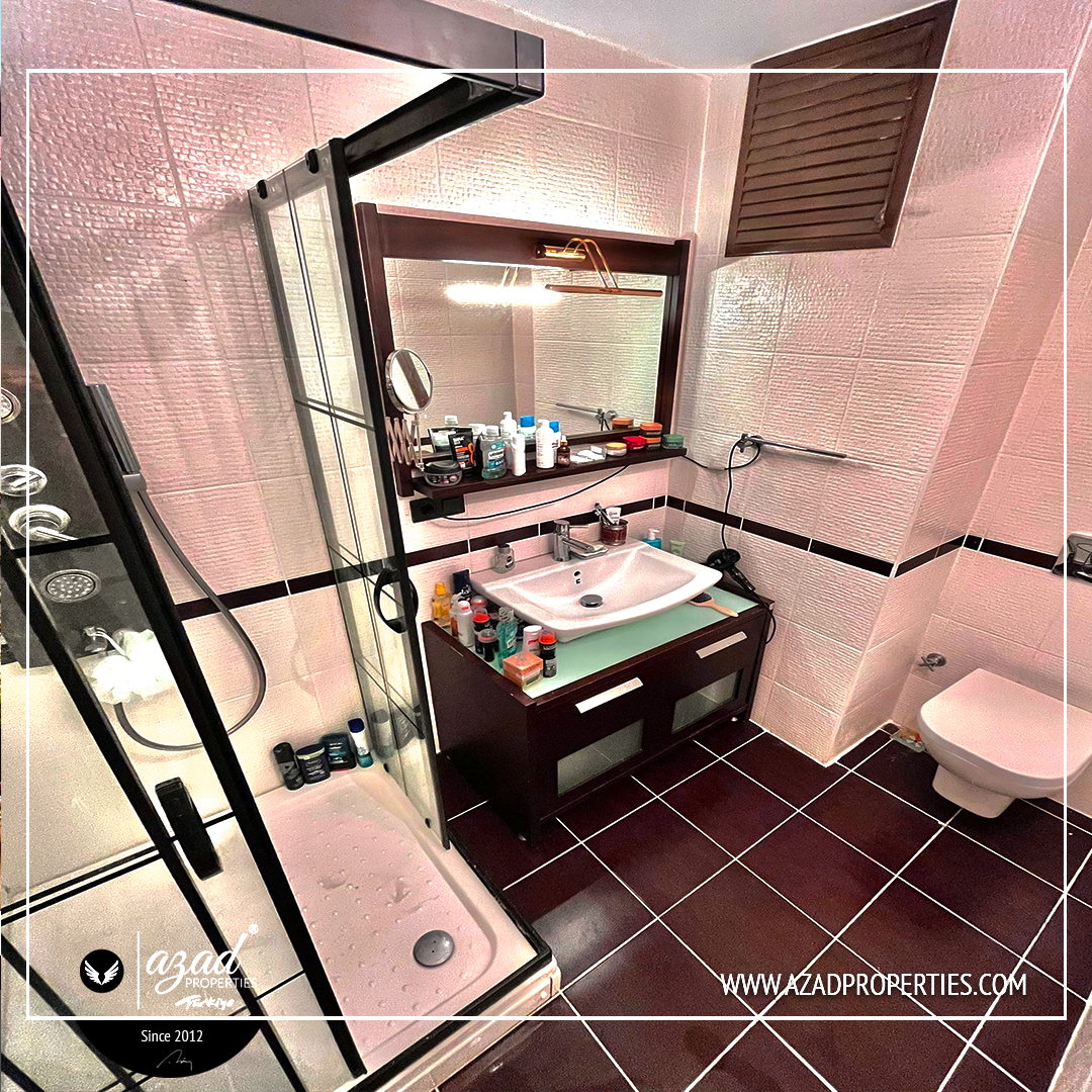 Stunning Bosphorus Sea View 2+1 in Besiktas - SH 34339