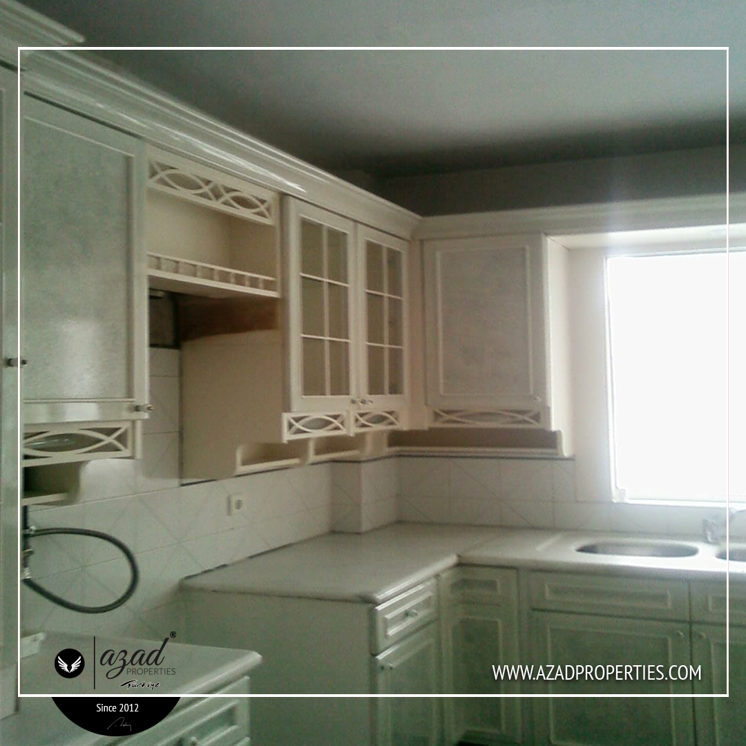 Bosphorus View 3+1 Apartment in Besiktaş - SH 34346